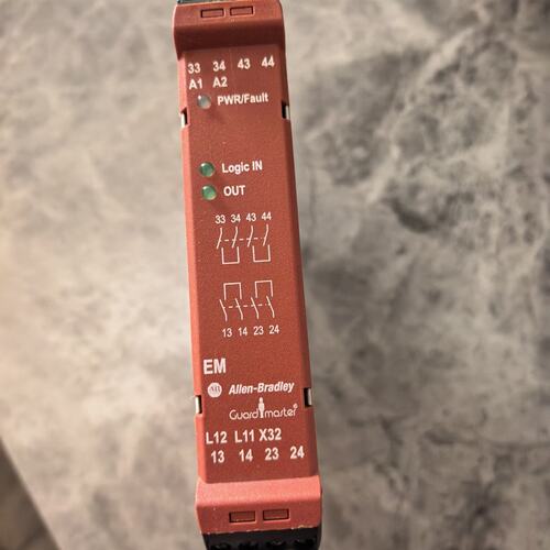 议价Allen-Bradley安全继电器440R-EM4R2440R-EM4R2D440R-EM4R2E