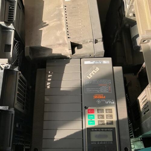 议价变频器G11FRN1.5G11S-4CFRN2.2G11S-4C