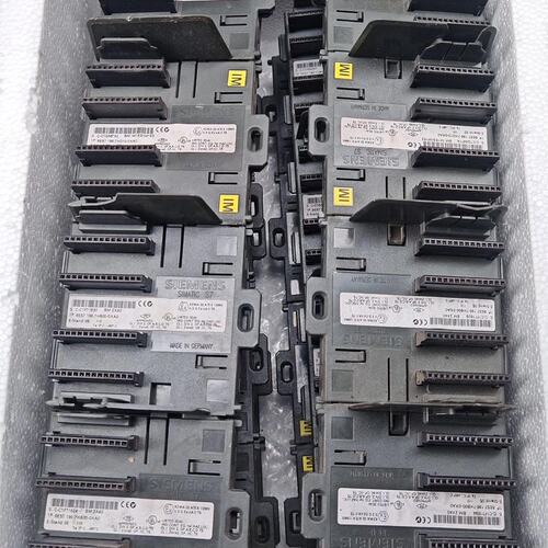 连接器6ES7195-7HD10-0XA06ES7195-7HB00-0XA06ES7195-7HC00-0XA0