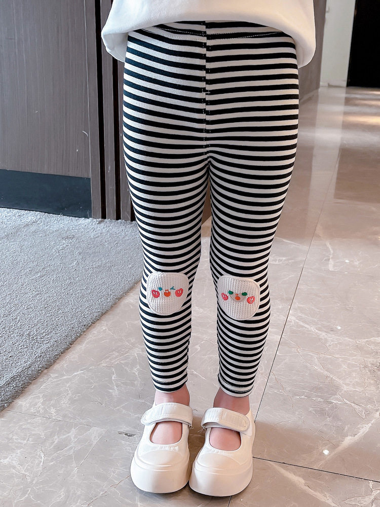 GIRLS LEGGINGS WEAR FOREIGN THIN CHILDRENS AUTUMN STYLE CHILDRENS STRIPED AUTUMN PANTS IN SPRING AND AUTUMN