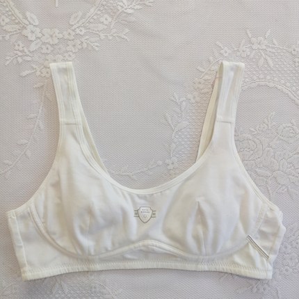 箐箐贵族二阶段青春期少女发育文胸背扣定型夹棉款运动内衣Q02326
