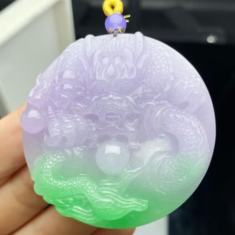 高档缅甸翡翠处理龙牌吊坠