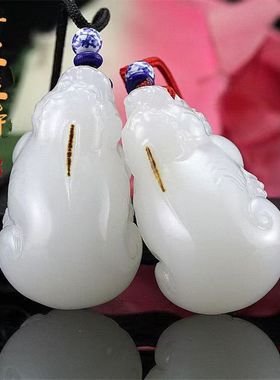 正宗玉石玉器貔貅手把件