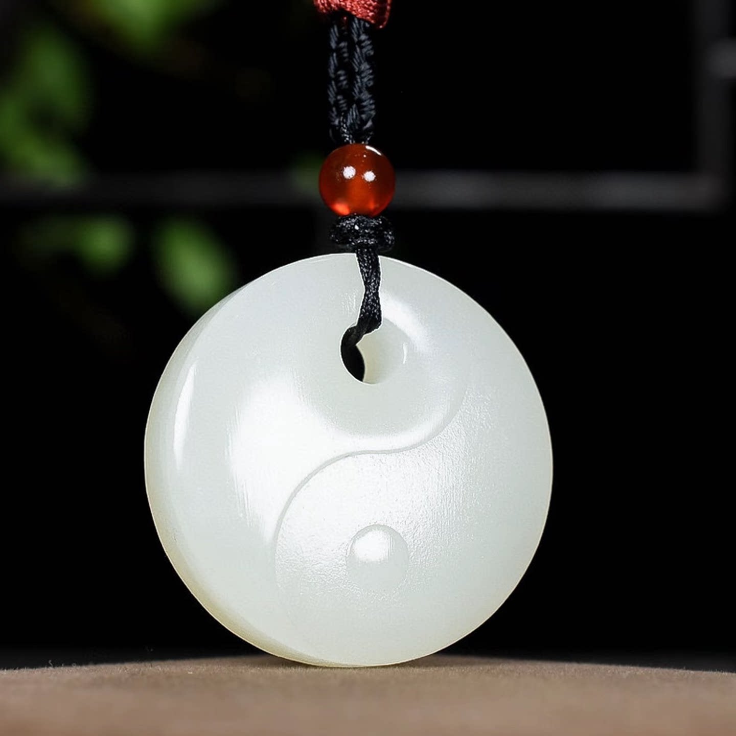 正品天然和田玉太极八卦吊坠