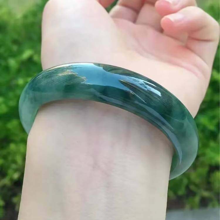 气质百搭缅甸翡翠手镯冰糯种油青飘花翡翠处理玉手镯女款玉石玉镯