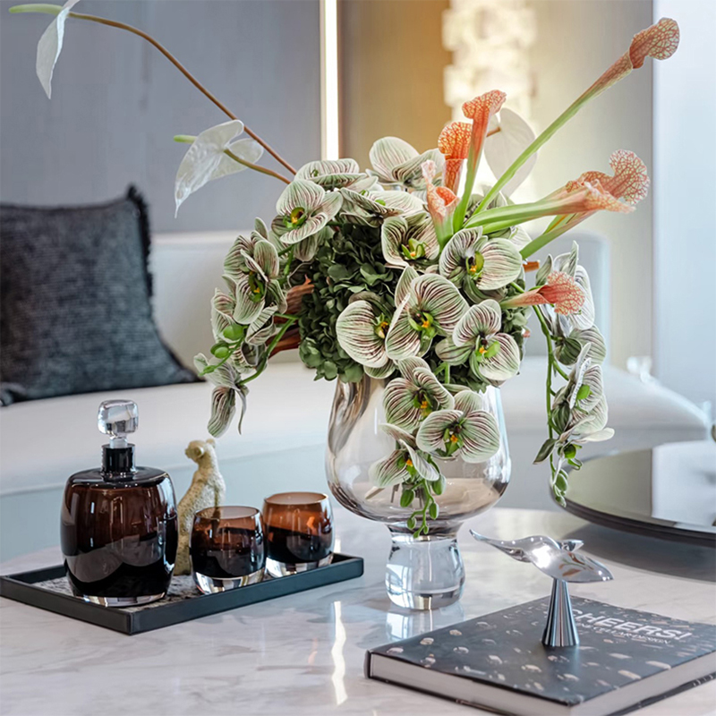 现代轻奢桌面摆件简约风样板间售楼部洽谈桌软装设计饰品花束组合
