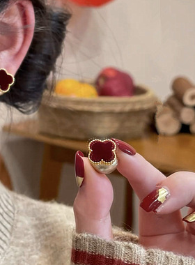 新年红色四叶花耳钉女小众设计925银针耳饰经典百搭爆款气质耳环