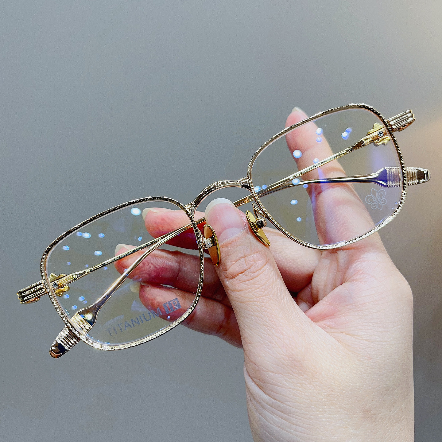 复古时尚百搭个性雕花防蓝光