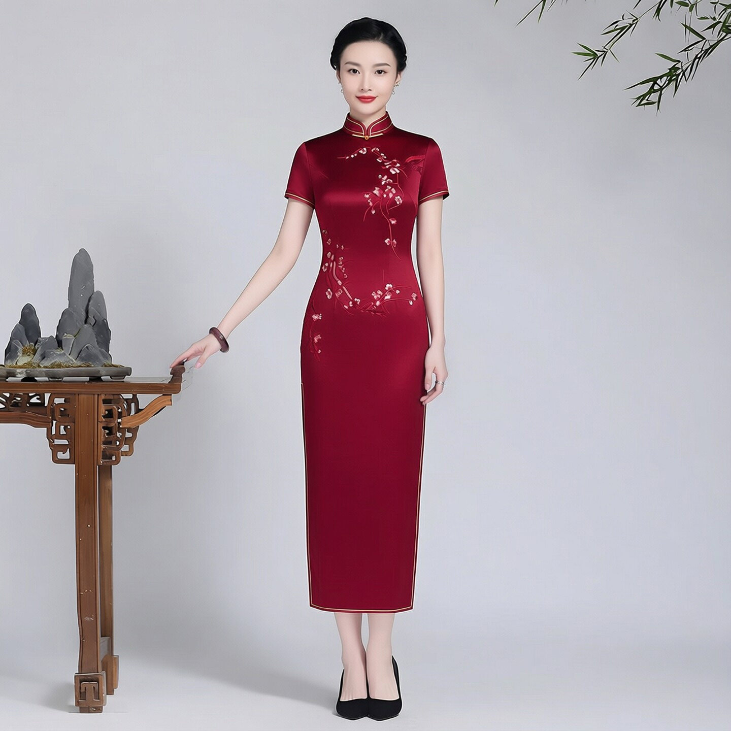 醋酸缎面旗袍长款重工刺绣花新娘妈妈高级感儿子结婚喜婆婆穿的春