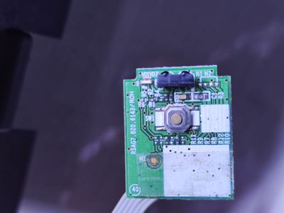 海信LED32N2000遥控按键接收板板 屏线 排线RSAG7.820.6143测好