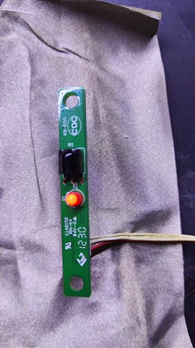 原装乐华LC32M02  LCD32T28J遥控接收板