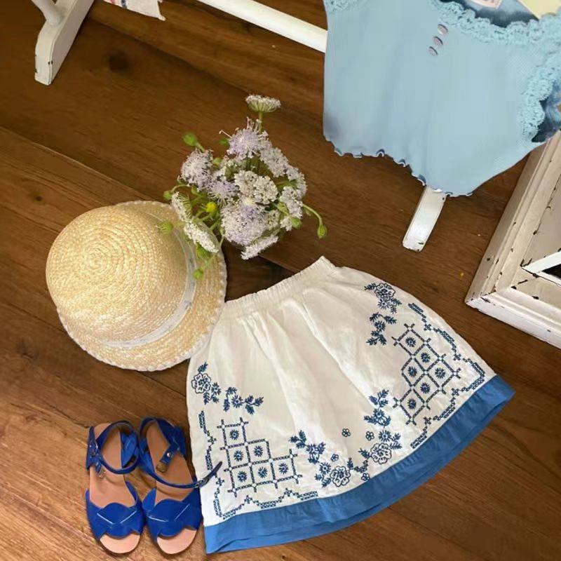 Amber韩国正品童装 手工花朵刺绣半身裙子 haha童装,童装/婴儿装/亲子装,半身裙,淘宝优惠券,粉丝福利购,淘宝优惠卷