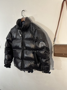 出口冬季黑羽绒服男款90白鸭绒短款女款面包服加厚冬装情侣潮抗寒