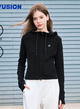 FILA FUSIONFila潮牌针织连帽外套女2026春新款简约修身保暖上衣