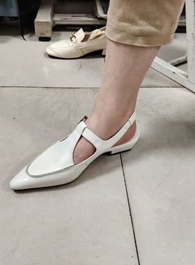 真皮凉鞋女2024年夏新款尖头单鞋平底鞋漆皮包头气质白色粗跟女鞋