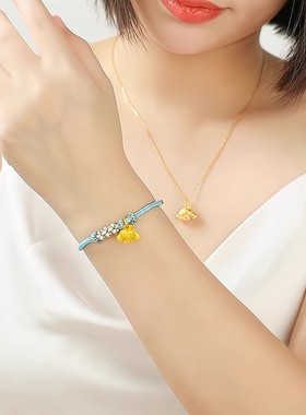 【水贝黄金】玉桂狗手链女生本命年红绳吊坠金包银周年送女友礼物