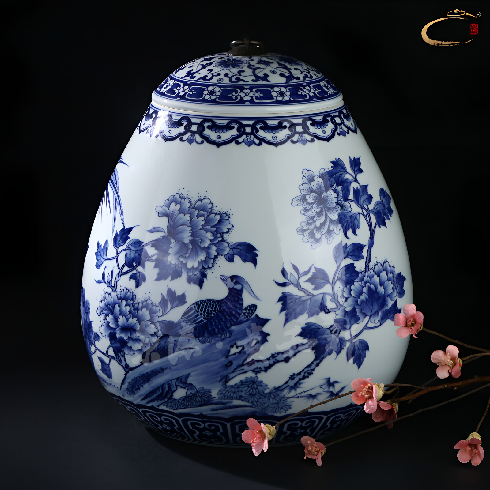 贵和祥青花陶瓷手绘茶叶罐