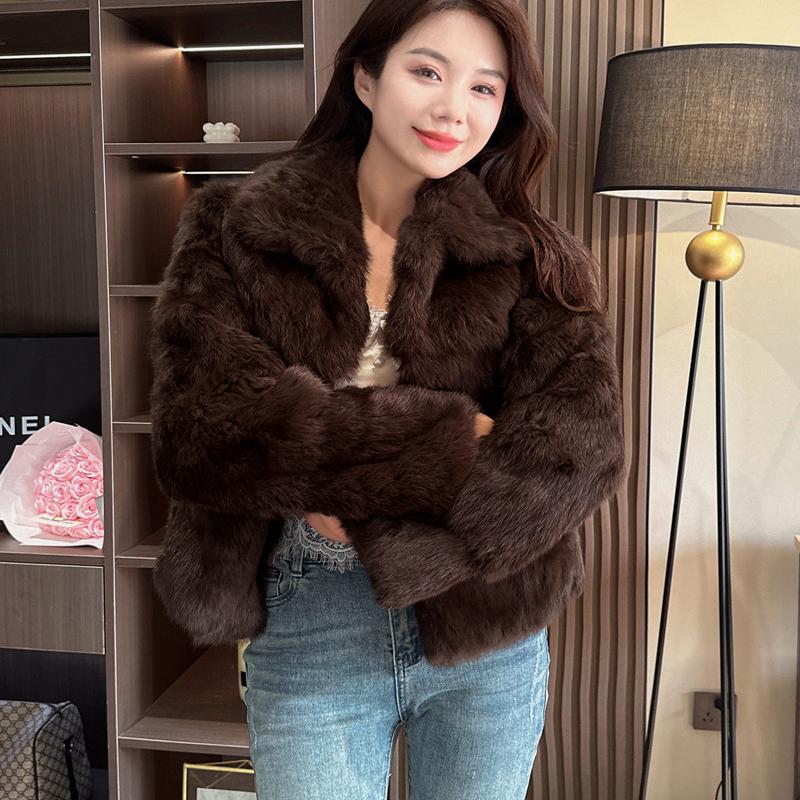 上东老钱2024秋冬新款咖色整皮全真兔毛皮草外套女短款显瘦高级感