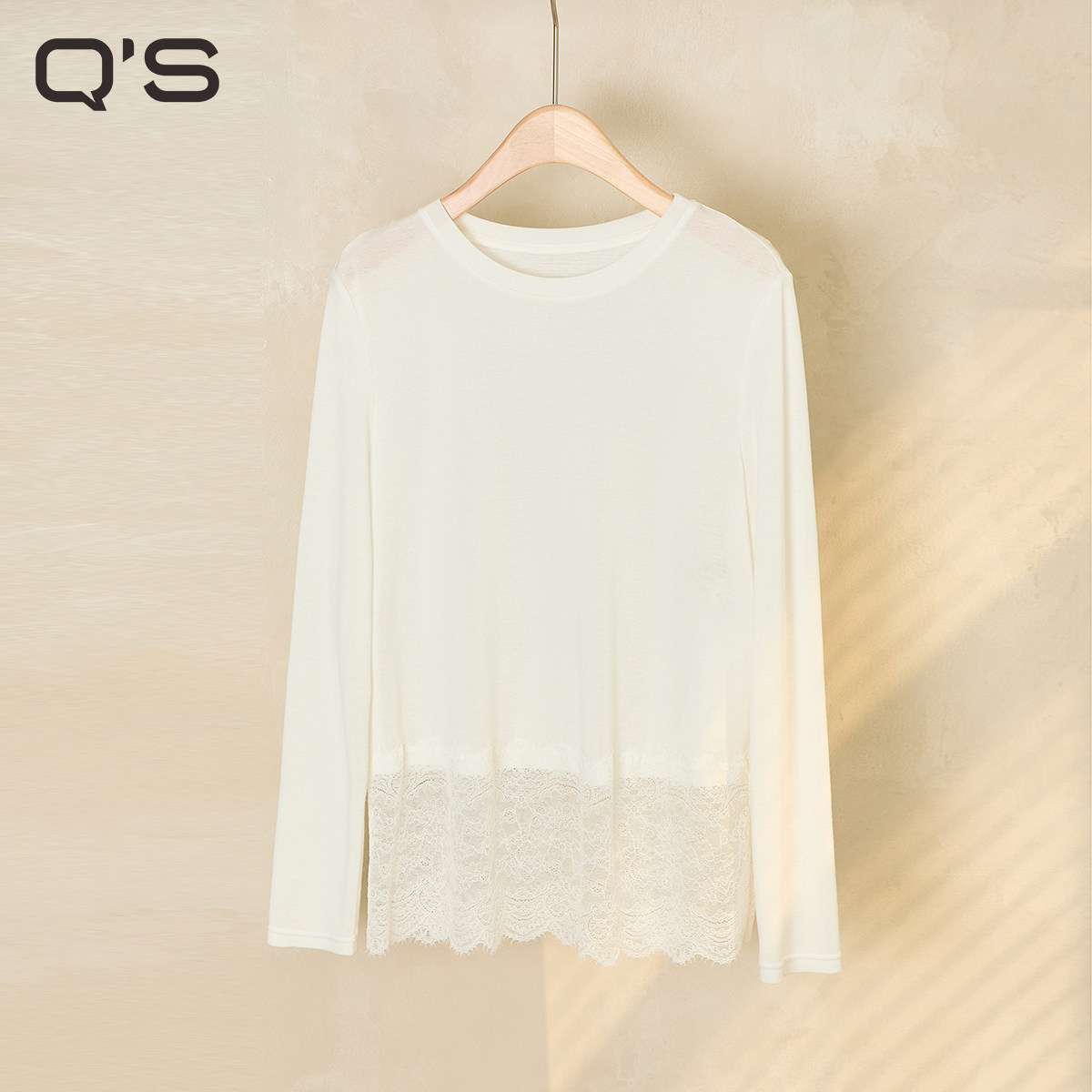 QS秸熙春秋新款百搭纯色圆领套头T恤衫蕾丝拼接显瘦打底衫上衣潮