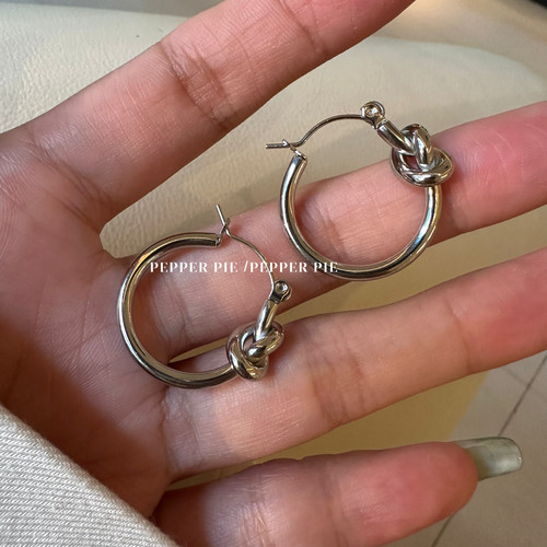 辣椒派不掉色张子枫同款打结圆圈耳扣女 ins极简高级基础精致通勤