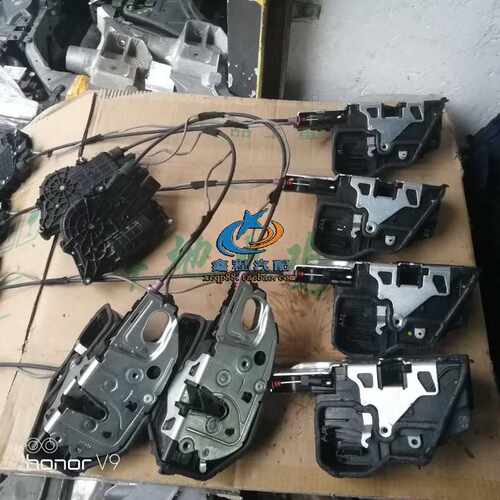 宝马E66 F02 730 740 745 750 760LI车门锁机 中控锁 电吸锁原装