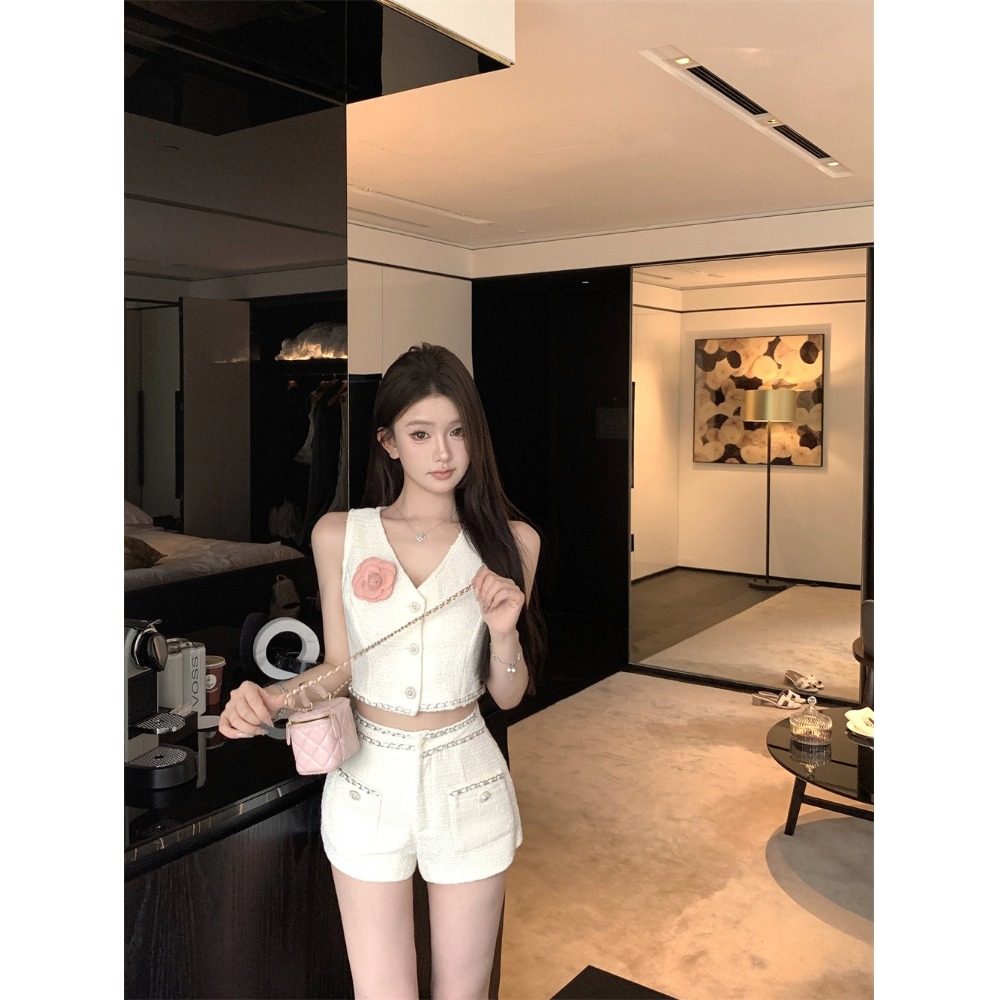 法式小香风立体花朵v领马甲背心女装夏季套装休闲直筒短裤两件套,女装/女士精品,时尚套装,淘宝优惠券,粉丝福利购,淘宝优惠卷