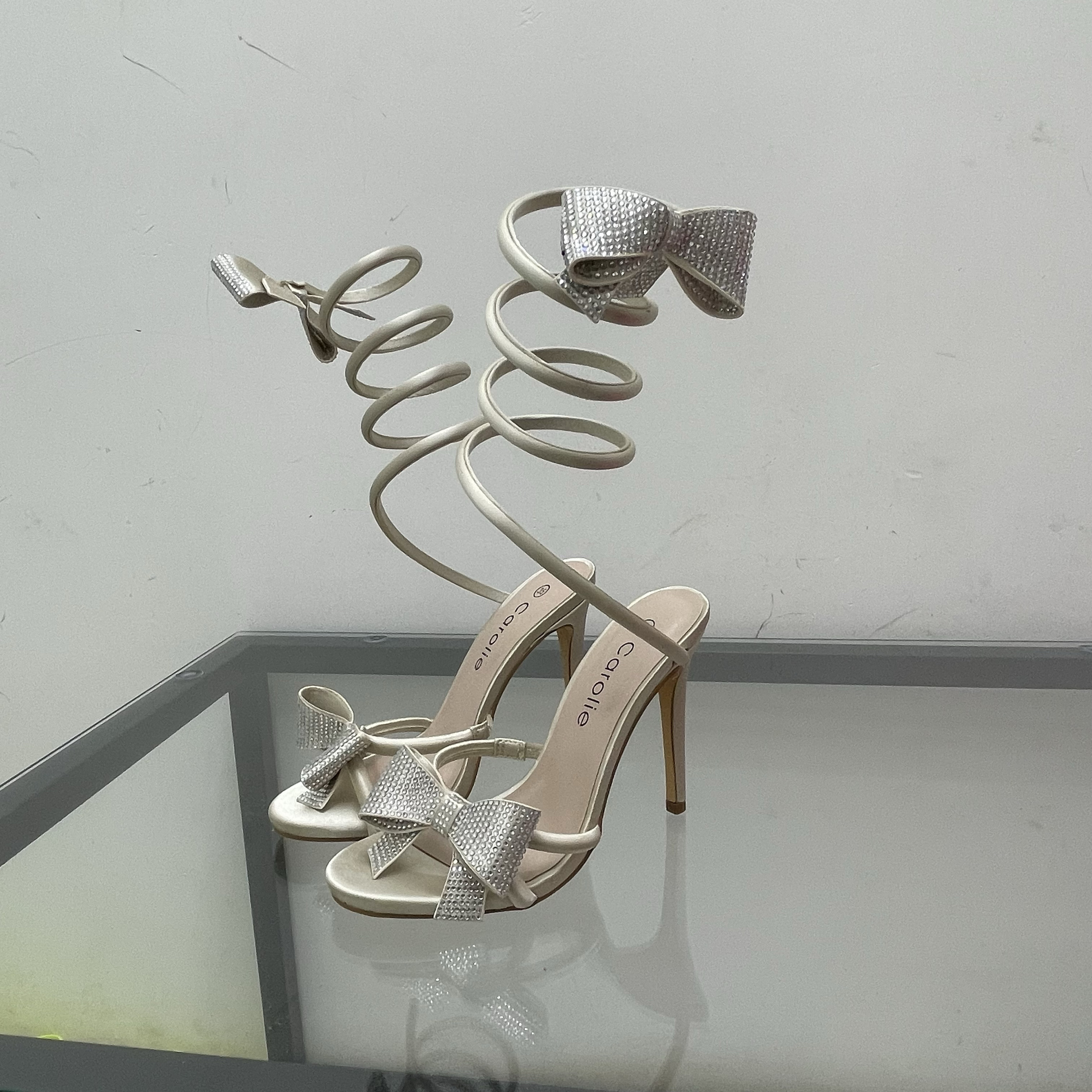 绝美高跟鞋法式露趾水钻蝴蝶结细跟凉鞋2024夏季新款仙女鞋公主鞋