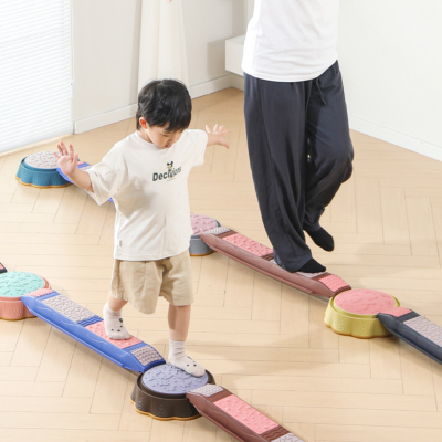 幼儿感统触觉板平衡木儿童触觉盘