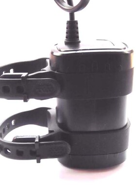 户外骑行用  4x18650 4400mAh 8.4V 电池组 带防水电池盒