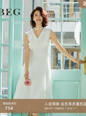 OBGE欧碧倩白色莱赛尔天丝连衣裙浪漫清纯系夏日度假长裙10482158