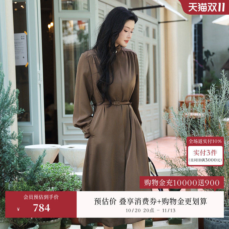 一衣多穿OBEG欧碧倩2026秋新款风衣式收腰连衣裙可做外套50523517