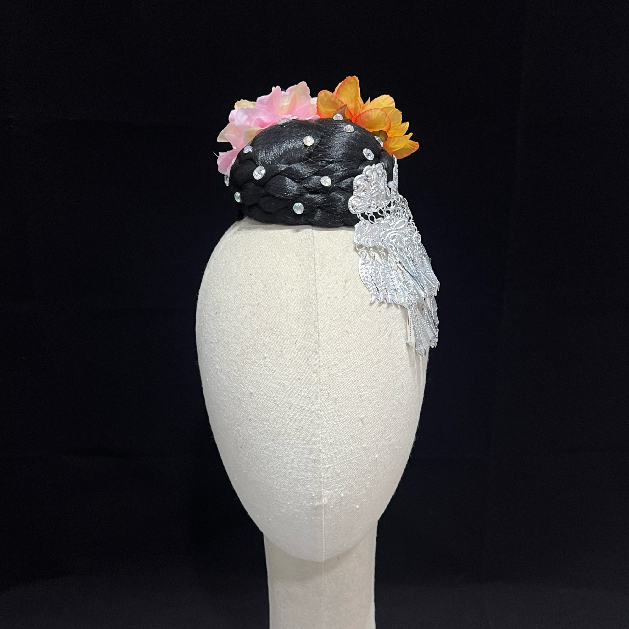 饰良人民族舞蹈爬坡上坎剧目头饰少数民族侗族苗族舞台演出独舞