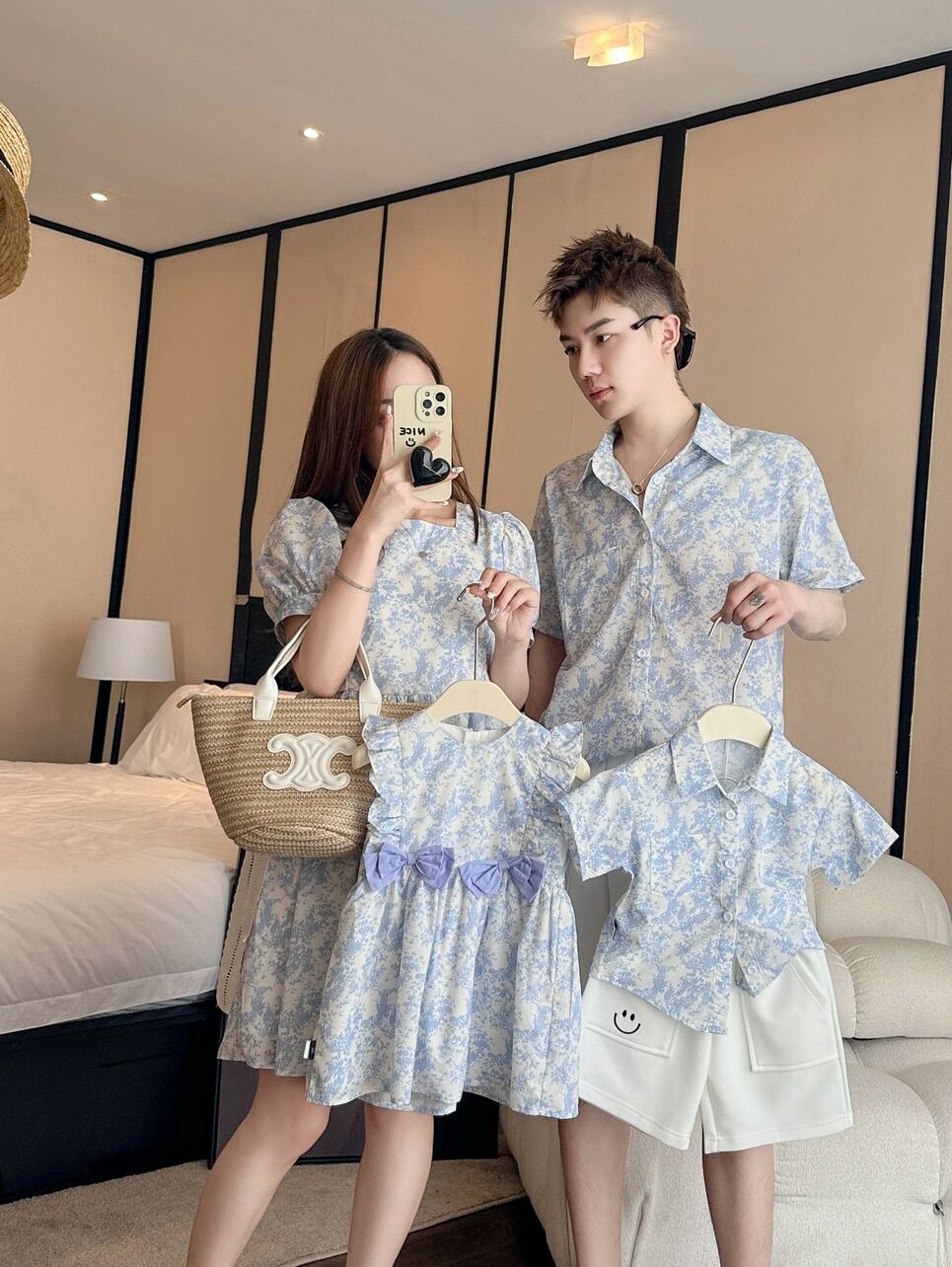 부모-자식 착용 2023 여름 새 어머니-딸 어머니-자식 착용 셔츠 꽃무늬 드레스 청화 도자기 중국 스타일 스커트