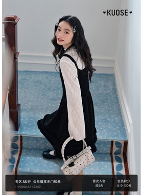 阔色扭结连衣裙内搭上衣两件套装吊带裙新25秋冬季女t恤短裙子黑