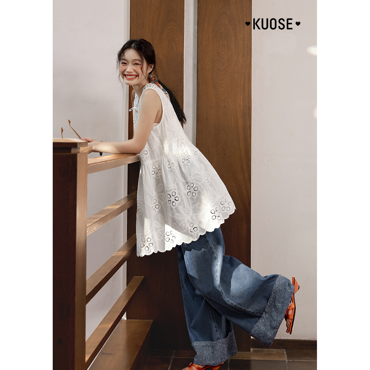 阔色白色刺绣镂空气质吊带背心长款女2025夏季新款重工上衣罩衫,女装/女士精品,背心吊带,淘宝优惠券,粉丝福利购,淘宝优惠卷