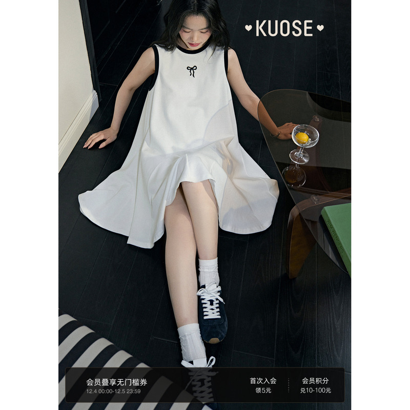 阔色白色蝴蝶结无袖娃娃裙连衣裙