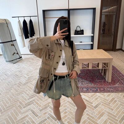 明星同款时尚轻薄防晒外套