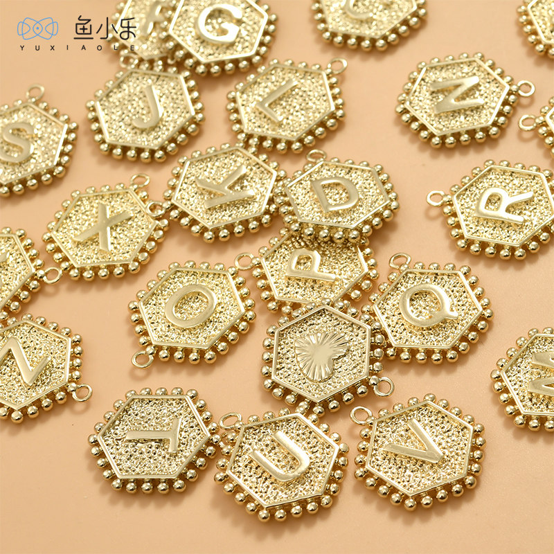26个字母14k金多边形爱心吊牌diy手链项链耳饰品挂坠配件材料,饰品/流行首饰/时尚饰品新,其他DIY饰品配件,淘宝优惠券,粉丝福利购,淘宝优惠卷