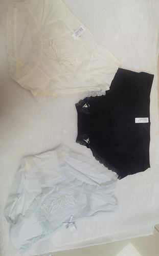 配套内裤，购买文胸后，再联系客服后下单此内裤