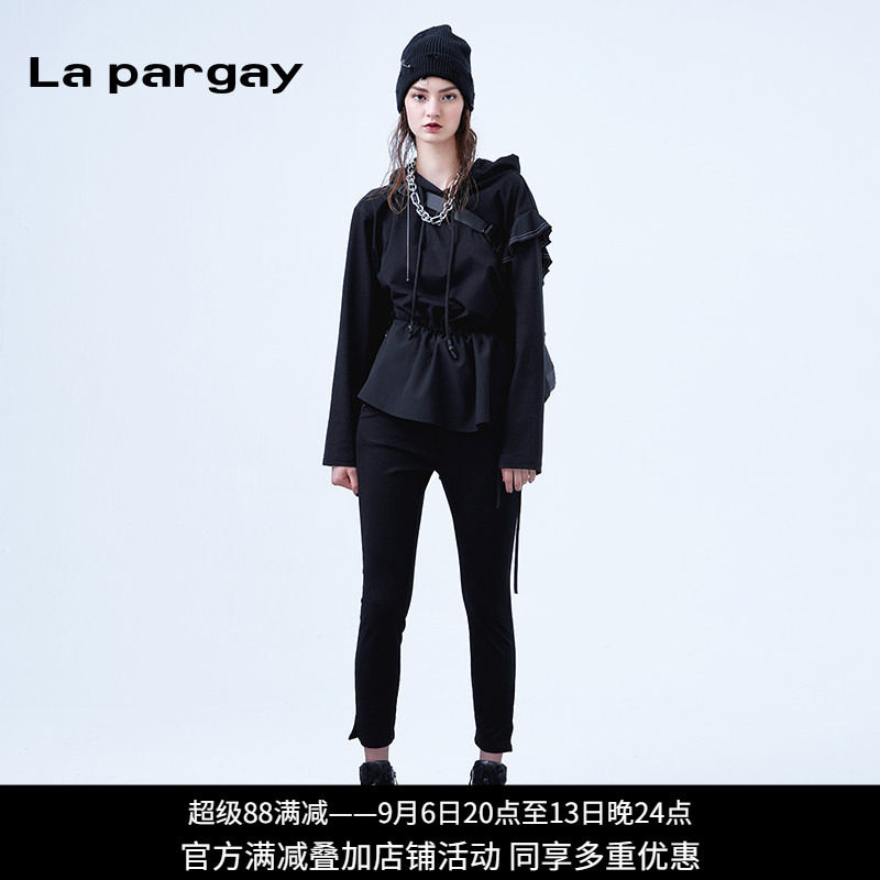 纳帕佳荷叶边装饰连帽套头卫衣2024春夏新款女式黑白色不规则上衣