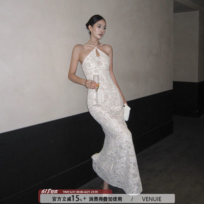 VENUIE轻奢重工蕾丝挂颈