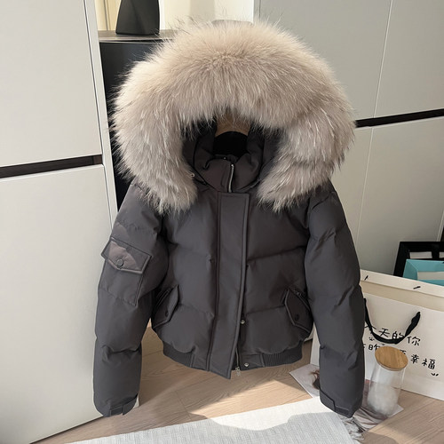 90白鸭绒2026冬季新款大毛领羽绒服女短款加厚可脱卸帽时尚派克服