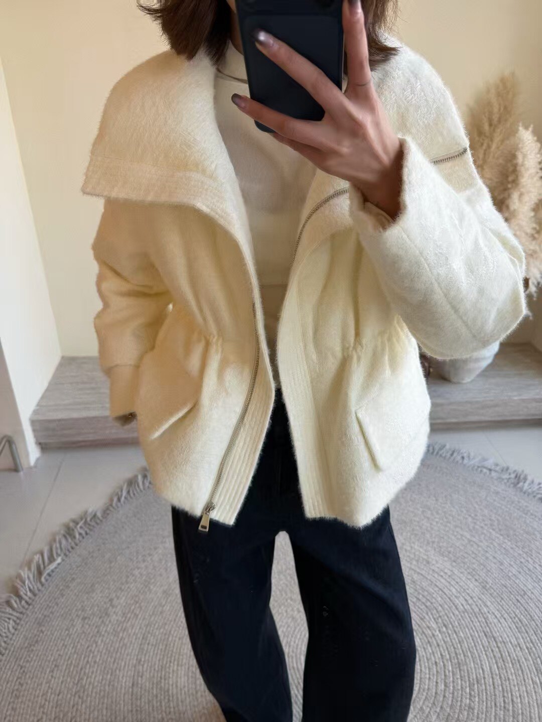 奶fufu包裹的柔软松弛感~新国标白鹅绒内收腰线超显瘦羽绒服外套