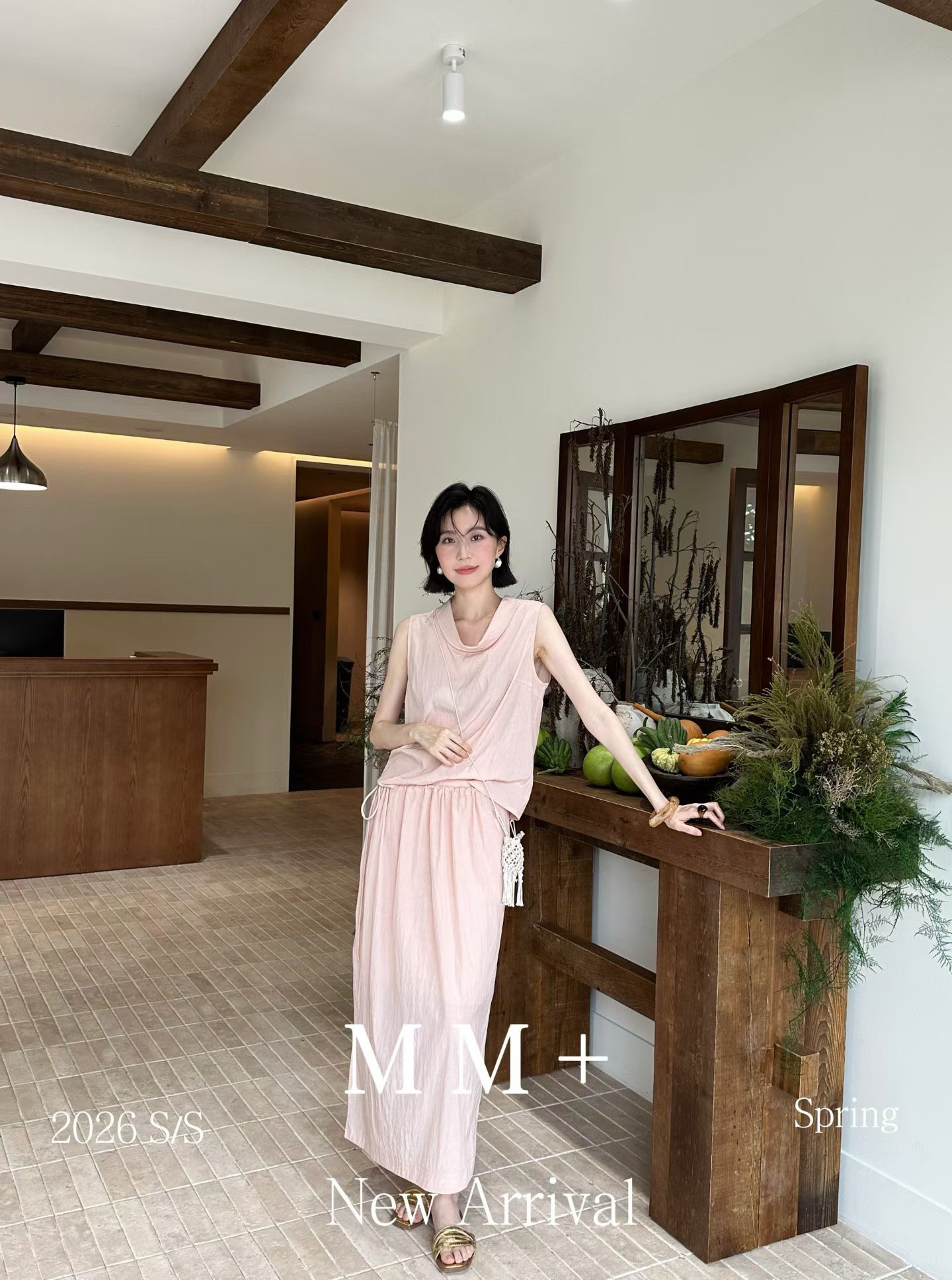 3色无袖背心套装裙女夏季新款温柔风甜美减龄半身裙两件套 配小包