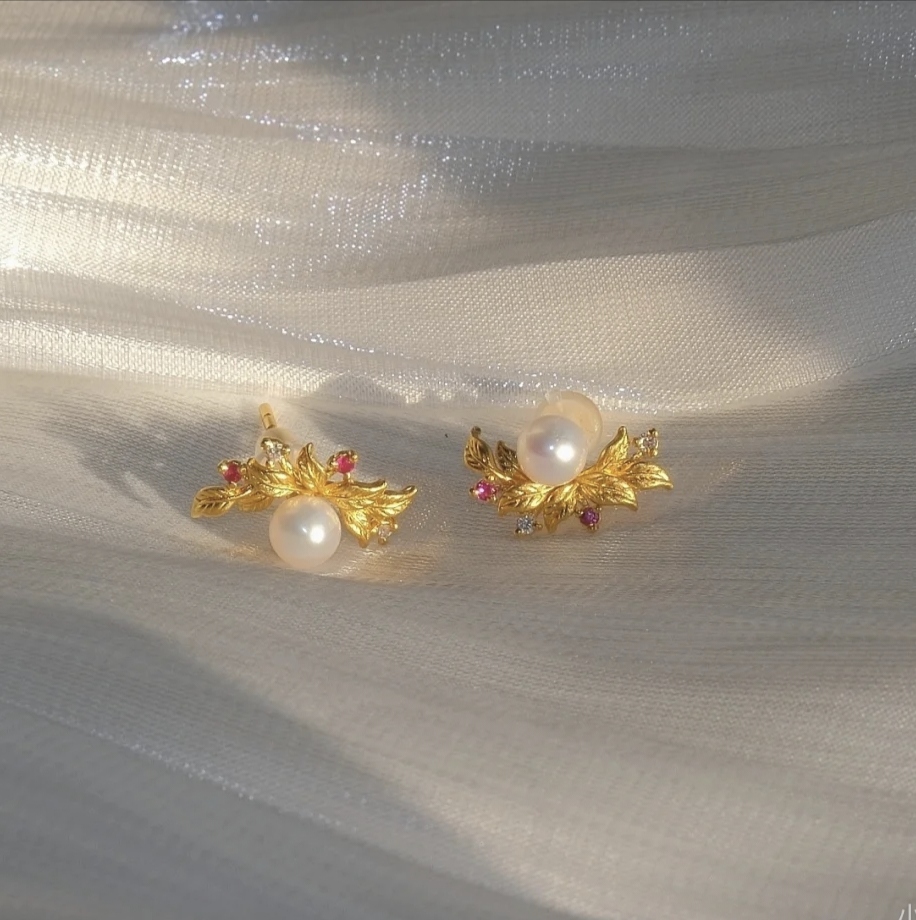 【瑞珺】天然淡水珍珠耳钉女款 新中式月芽叶子清新精致百搭耳饰