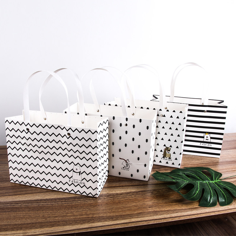 fresh Simplicity reticule gift packing Bag rivet capacity paper bag clothing birthday festival Gift Bagsin the Festive supplies/Gift , Sugar Box/Sugar Box Accessories  category - from Buy2taobao.com to provide professional Taobao agent buy service
