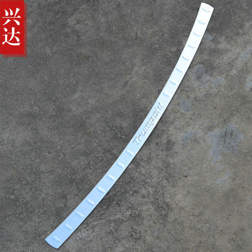 适用于2011-14款广汽传祺GA5不锈钢后备箱踏板 传祺GA5外置后护板