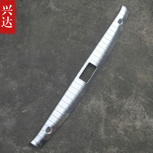 适用于2015-18款吉利博瑞专用不锈钢后备箱踏板 博瑞内置后护板