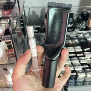 surratt 无油无暇轻盈控油哑光妆前乳 自然贴肤