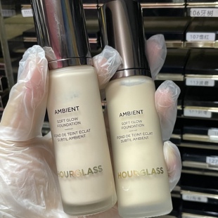 现货Hourglass Ambient Soft Glow柔光粉底液试色